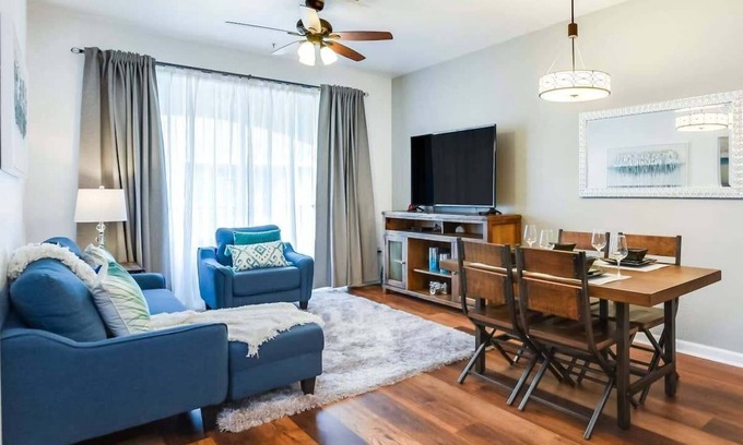Florida Central Atlantic Coast Apartment | Private Top Floor Sparkling Condo Near Attractions