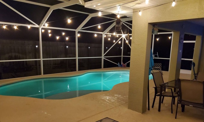 Vero Lake Estates House | Private Vero Beach Pool House