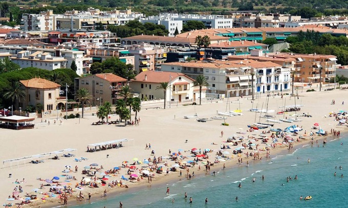 Comarruga House | Private villa, 150 metres from the beach