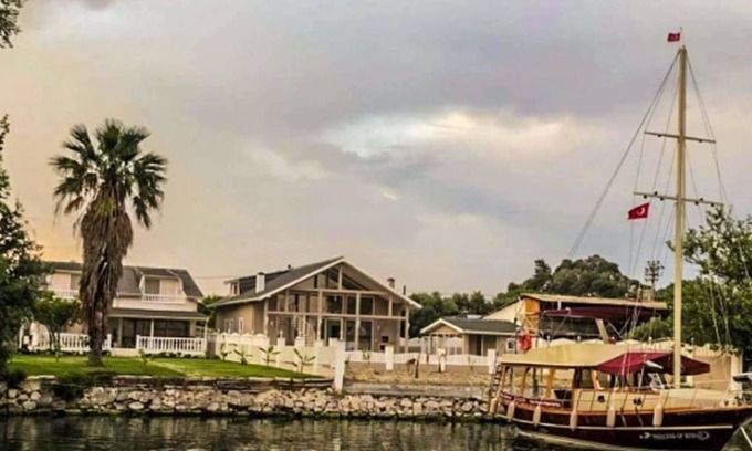 Dalyan City Center Villa | Private villa in Dalyan by the river