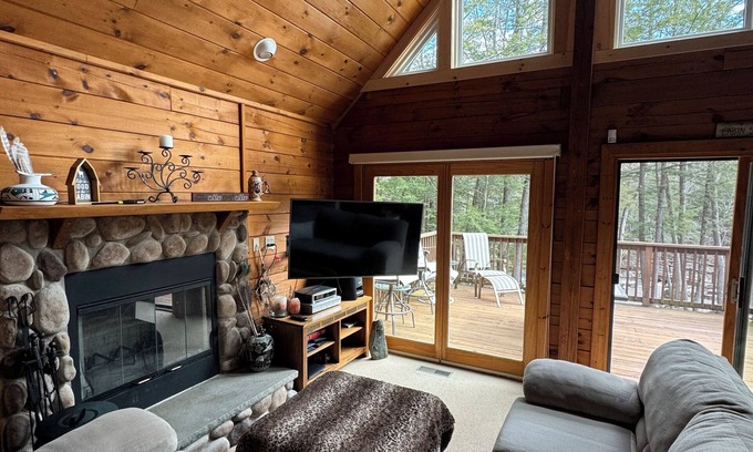 Catskill Cabin | Private Waterfront Cabin - Catskill /Athens