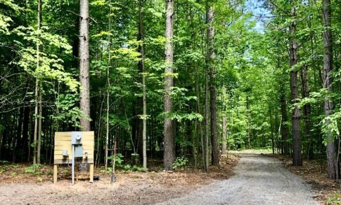 Atlanta RV Rental | Private wooded camp site in Atlanta
