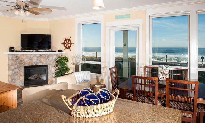 Lincoln City Condo | Promo! Oceanfront Condo with Private Hot Tub, Indoor Pool, Free Wifi and More!
