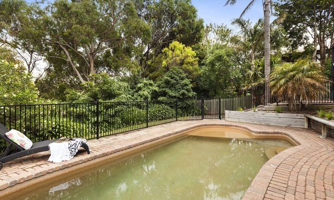 Lakes Entrance House | Property for 10 guests with amazing views - Lakes on View St