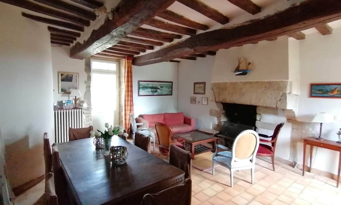 Theix-Noyalo House | Propriété Familiale de Caractère, Dans un Manoir Breton