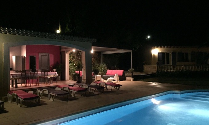 Istres Villa | Provencal house 4000 m2 of land breathtaking view of the pond