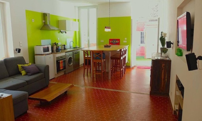 Salernes Apartment | Provencal loft with terrace in the heart of the village