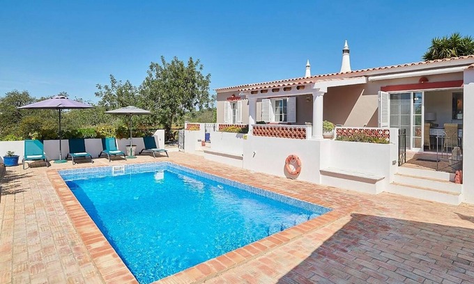 Fonte do Bispo Villa | Lovingly Restored Country Villa, A/C, Private Pool (Fenced), Idyllic Views - 15mins drive to Tavira