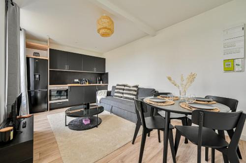 Villemomble Apartment | Ptit Villemomble - Wifi - Paris & Disney