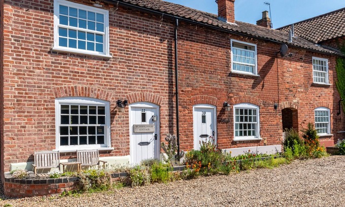 Beccles House | Puddingmoor Cottage - Two Bedroom House, Sleeps 4