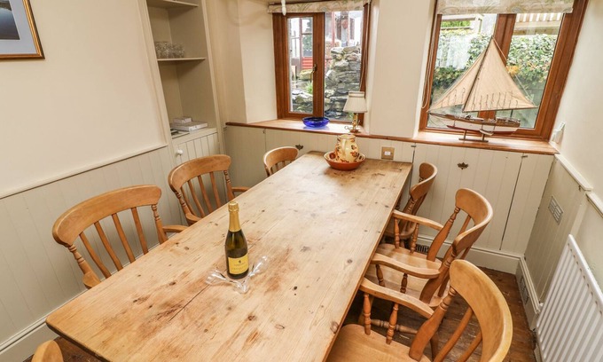 Lowick Cottage | Puddle Duck Cottage