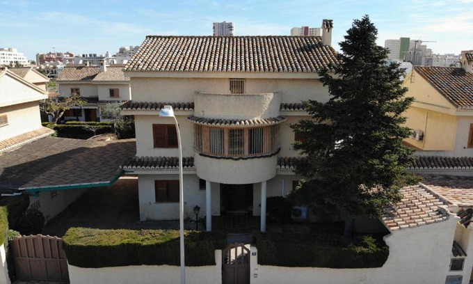 La Pobla de Farnals House | Puebla