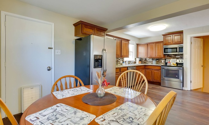 Aberdeen House | Pueblo House by Riverwalk, 2 Miles to Fairgrounds!