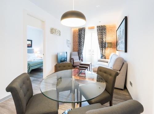 Sol Apartment | PUERTA DEL SOL CITY CENTER IV