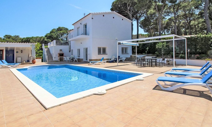 Pals House | Puig Vermell by Interhome