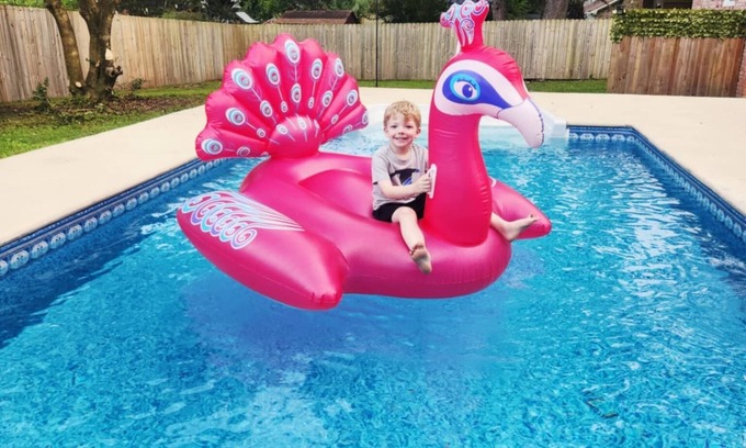 Summerville House | Pumba's Pad-Summerville-PRIVATE POOL-GAME ROOM-DOGS OK
