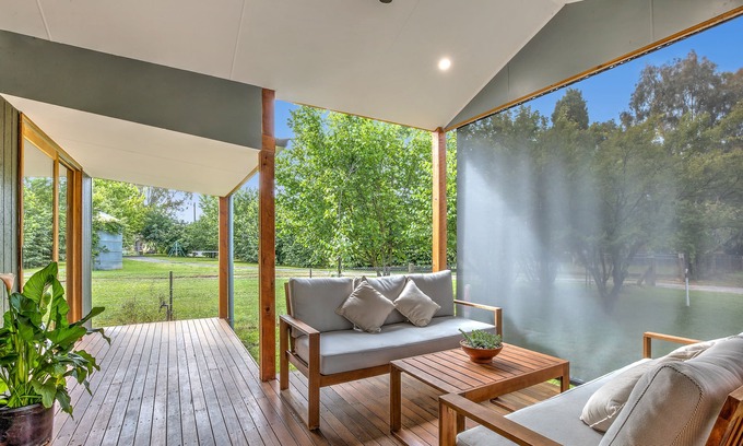 Porepunkah Cottage | Punkah Cottage: 3 BR, 1BA Porepunkah, Sleeps 6