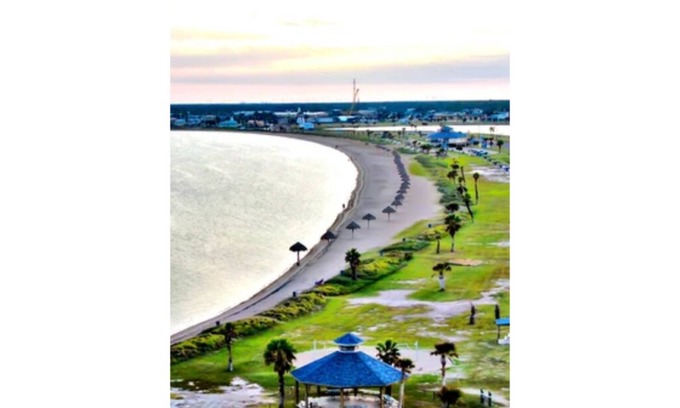 San Antonio House | PURE ELEGANCE nSan Antonio's Royal Paradise 3 bedroom 2 bath
