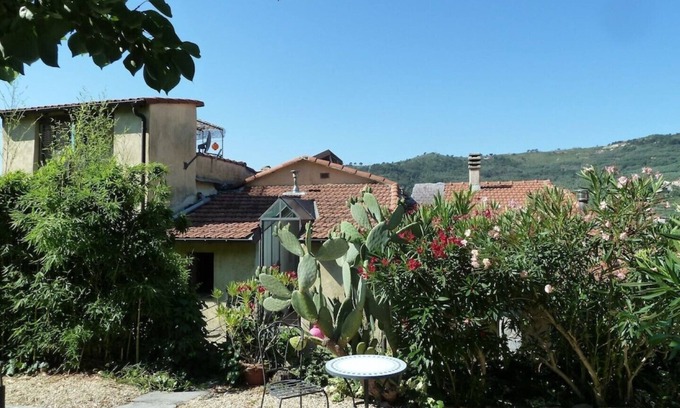 Isolalunga Apartment | Pure Mediterranean: Beautiful Bambola vacation Codice citra): 008030-LT-0157n