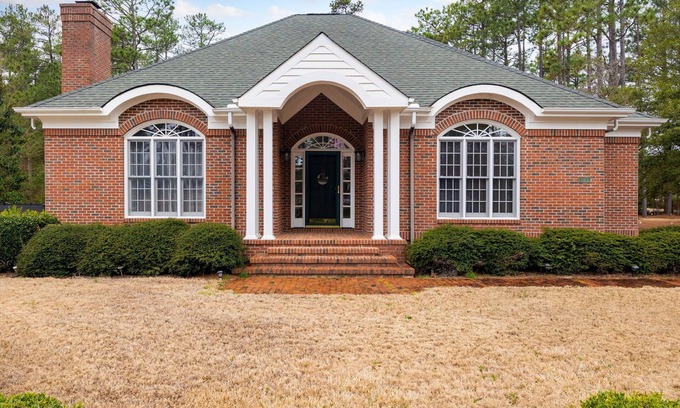 Pinehurst House | Putter Boy