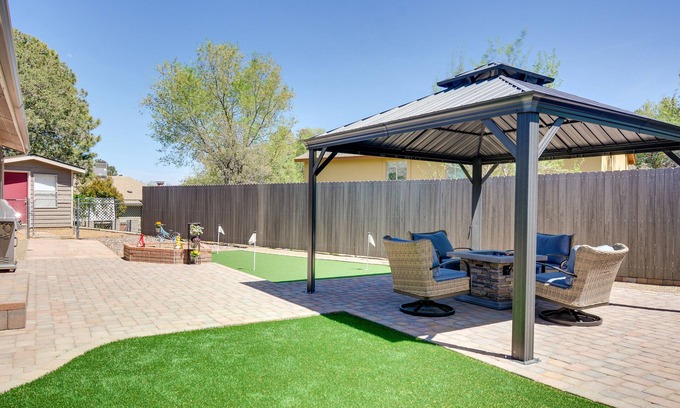 Diamond Valley House | Putting Green & Patio: Central Prescott Home