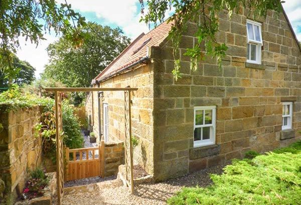 Hinderwell House | Quakers Cottage