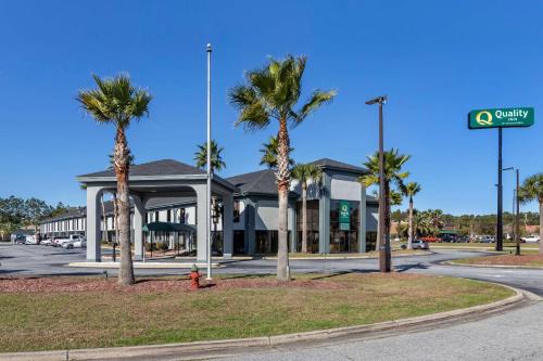 Brunswick Hotel | Quality Inn Brunswick