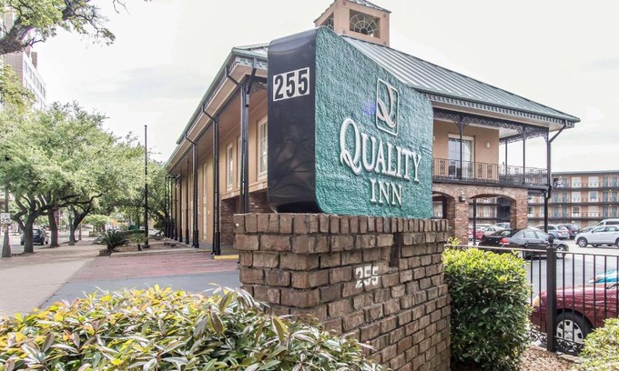 Central Business District Hotel | Quality Inn Downtown Historic District