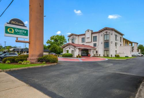 Hampton Hotel | Quality Inn Hampton - Newport News