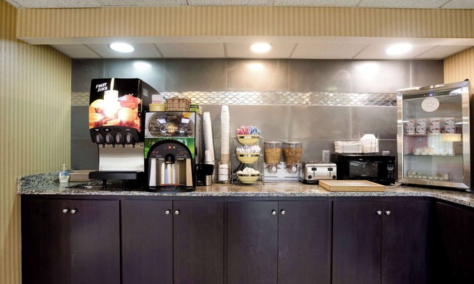 Lebanon Hotel | Quality Inn Lebanon