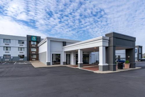 Lexington Hotel | Quality Inn Lexington -Horse Park