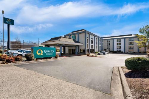 North Little Rock Hotel | Quality Inn & Suites North Little Rock