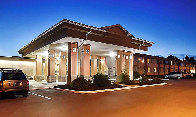 East Syracuse Hotel | Quality Inn & Suites East Syracuse - Carrier Circle