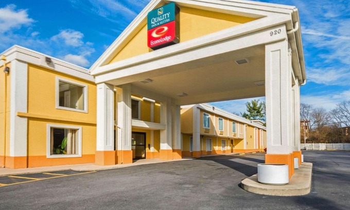 Hagerstown Hotel | Quality Inn & Suites