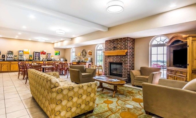 Springfield Hotel | Quality Inn & Suites