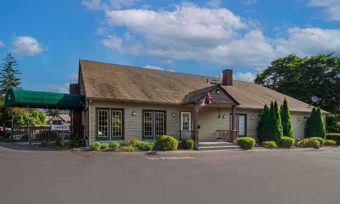 Great Barrington Hotel | Quality Inn
