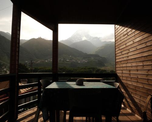 Stepantsminda House | Qubi Kazbegi