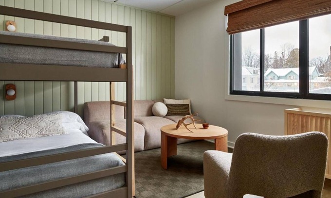 Lake Placid House | Queen Bunk Room l Family-Friendly & Stylish at Bluebird Lake Placid