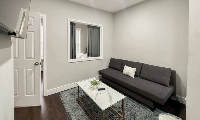 Southwark Apartment | Queens Village Escape 2BD Apt with 4 Comfy Beds