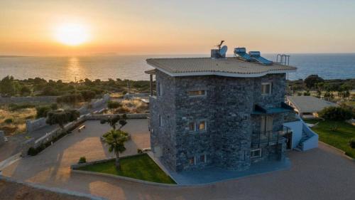Sissi Villa | Queens Villas