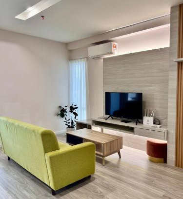 Tanjung Aru Apartment | Queensland Suites at Aru Suites, Kota Kinabalu 2 Bedroom Family Suite