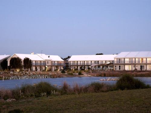 Williamstown Apartment | Quest Williamstown North