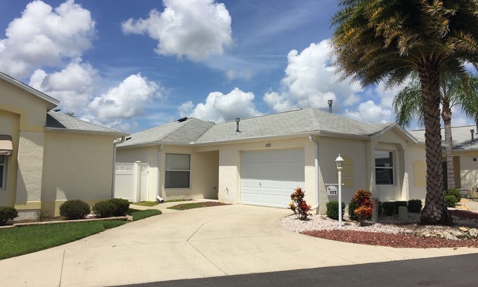 Virginia Trace House | Quick walk to Lake Sumter Landing! Gas Golf Cart Included!