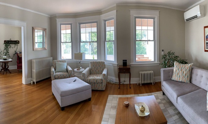 Albany Apartment | Quiet 2-bedroom condo in the heart of Albany