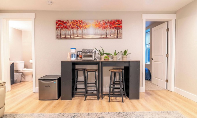 North Creek House | quiet 2-bedroom Woodinville
