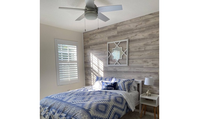 Quail Ridge Condo | Quiet 2BR Apartment with W/D & Garage