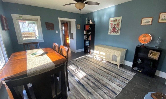 Port Angeles House | Quiet and adorable bungalow with nautical themes and strait/mountain views