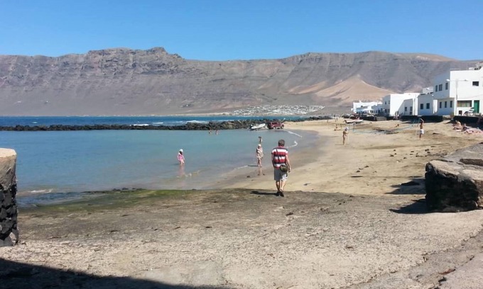 Caleta de Famara Apartment | Quiet apartment in famara beach