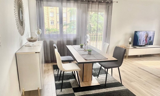 Saint Joseph/Mittelharth Apartment | Quiet apartment near the center