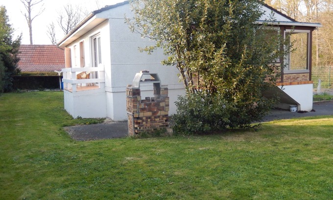 Benouville House | Quiet cottage close to beaches, trampoline, bicycles, greenway, shops nearby